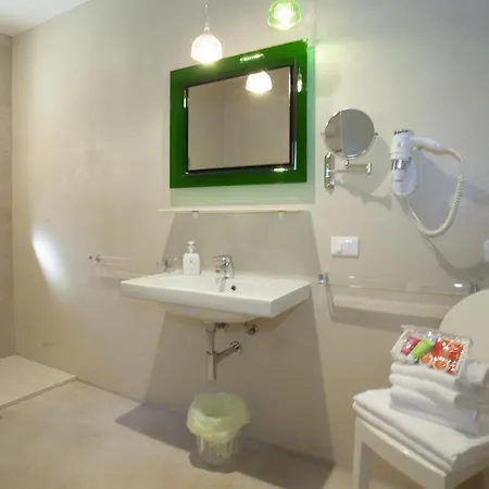 Suite Apartment *