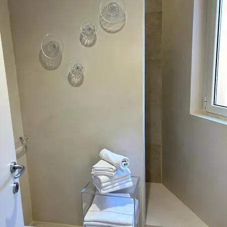Suite Apartment Baveno